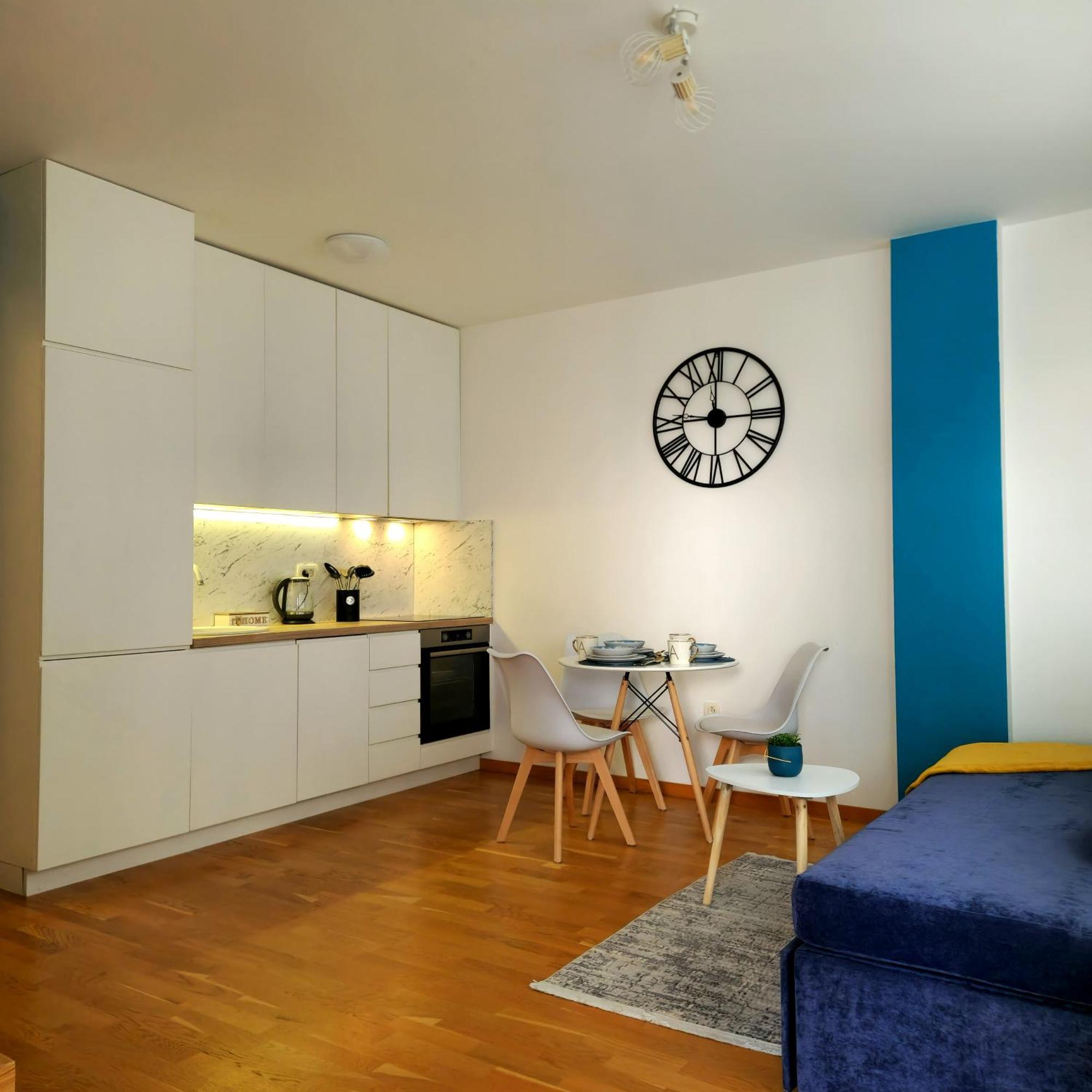 Four Views By The Sea Apartments 布德瓦 外观 照片